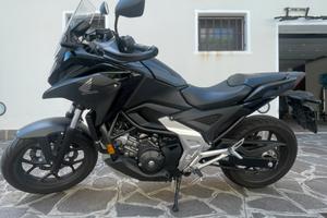 Honda nc750x 2023 DCT