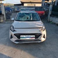 HYUNDAI i10 ULTIMO MODELLO