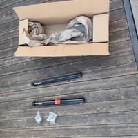 Ammortizzatori per assale anteriore, TRW JGC114C