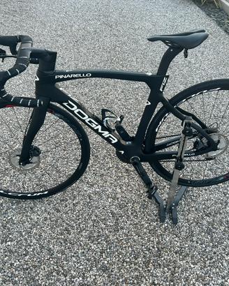 PINARELLO DOGMA F12 DISC - 500 KM ORIGINALE