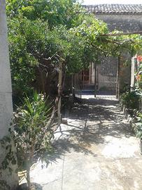 Casa indipendente in via Ciurria 2