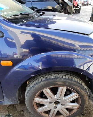 FORD FIESTA 2002 - PARAFANGO DESTRO