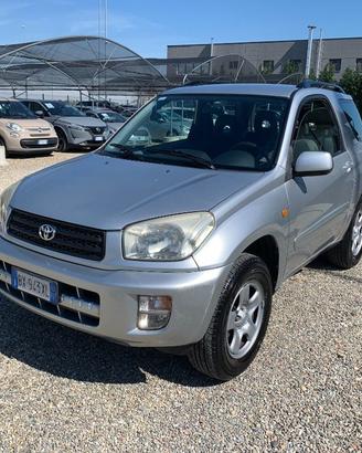 TOYOTA RAV 4 MY23 RAV4 2.0 16V cat 3 porte Sol