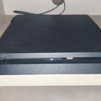 Play station 4 slim