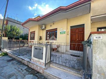 CASA INDIPENDENTE A SANTA MARIA A VICO