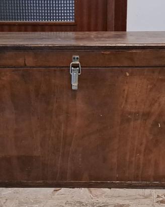 Baule artigianale in legno a scomparti - Anticato