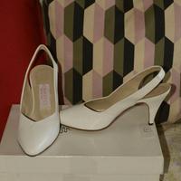 Sandalo tipo Chanel  bianco