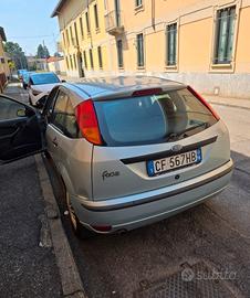 Ford focus 1600 benzina 