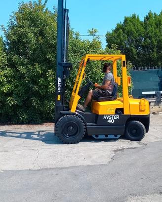 S163- MULETTO HYSTER 25 Q TRIPLEX DIESEL