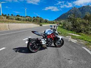 MV Agusta Brutale 800 EAS ABS - MY18