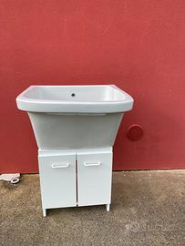 Lavandino con mobile