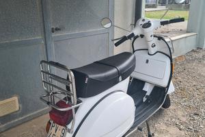 vespa 200 px E