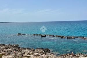 3 LOCALI A GALLIPOLI