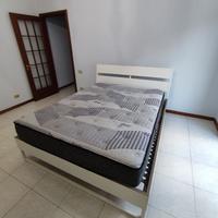 Struttura Letto Ikea + Materasso Sealy