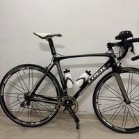 Bici Trek madone rulli Garmin
