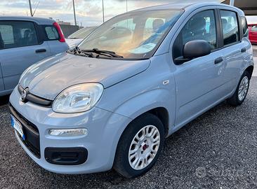 Fiat Panda 1.2 Lounge - PARI AL NUOVO -