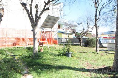 3 LOCALI A FRANCAVILLA AL MARE