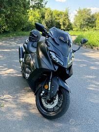 Yamaha T Max 560 - 2024