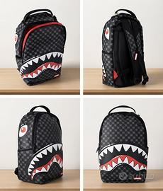 Zaino Sprayground modello Sharks in Paris Wtf