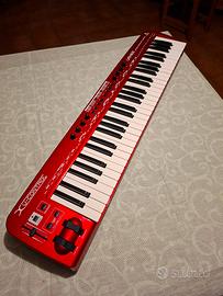 Tastiera midi Behringer Umx 610