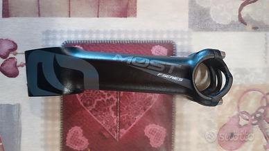 Attacco manubrio most