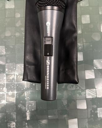 Sennheiser e825s