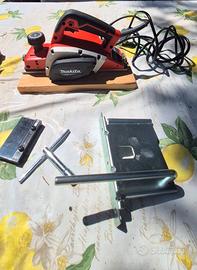 Pialla MAKITA M1901 - Cepillo 82mm 580w