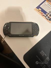 Sony psp versione 1000 con memory e carica 
