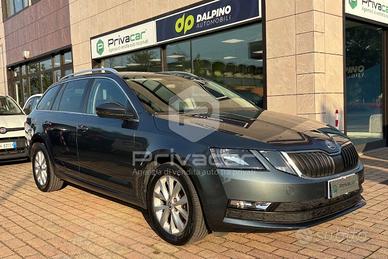 SKODA Octavia 1.6 TDI CR 115 CV DSG Wagon Executiv