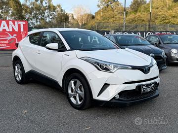 Toyota C-HR 1.8 Hybrid E-CVT Business