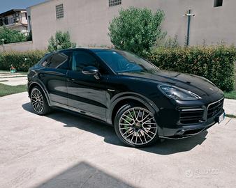 Porsche cayenne stupenda
