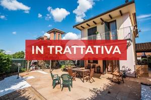 VILLA SINGOLA A VOLVERA