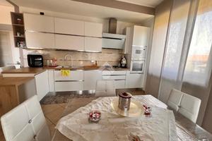 4 LOCALI A CASTIGLIONE TORINESE