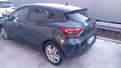 Renault Clio Full Hybrid E-Tech 140 CV 5 porte Int