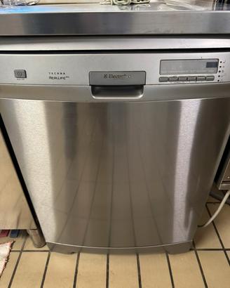 Lavastoviglie Electrolux Rex techna XXL