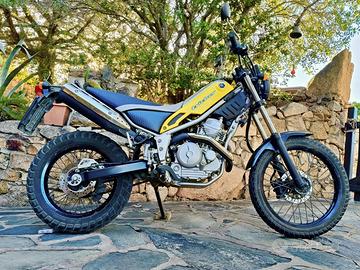 YAMAHA TRICKER
