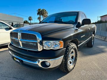 Dodge RAM DODGE RAM 1500 Crew Cab MB Laramie 3700 