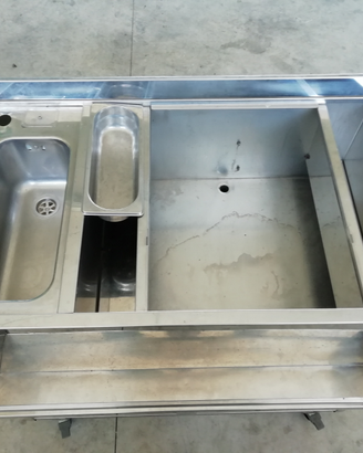 Lavello inox con vasca coibentata