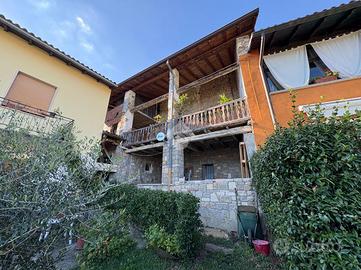 CASA DI CORTE A FORESTO SPARSO