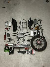 Accessori/Ricambi Fantic ecc LEGGERE DESCRIZIONE!!