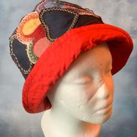 cappello reversibile antipioggia