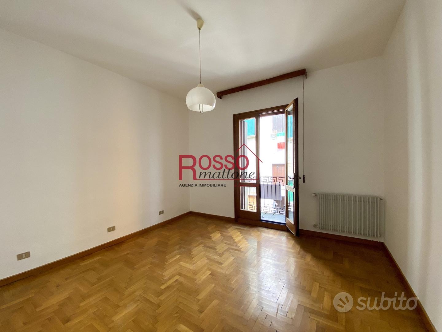 Un'appartamento elegante nel cuore di conegliano - Vista 4