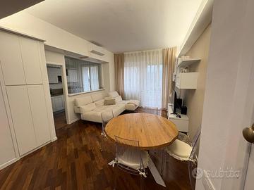 Grazie app.to ristrutturato con balcone e garage