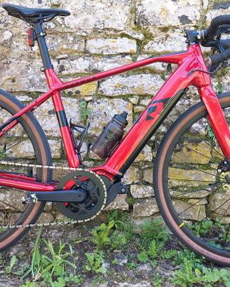 Ebike raymon gravelray  pari al nuovo 