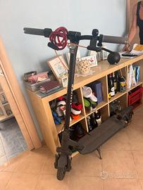 Monopattino navee