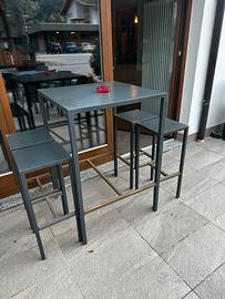 Tavolo alto vermobil con  4 sgabelli