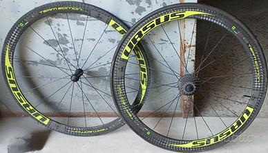 Coppia Ruote Carbonio Ursus Miura T47 Team Edition