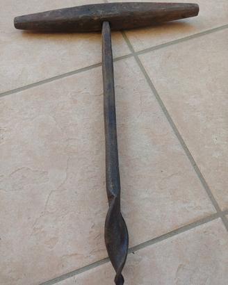 vecchio attrezzo da lavoro 