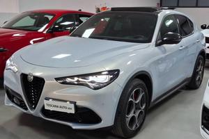 Alfa Stelvio 210 CV Q4 Sprint tetto panoramico ful