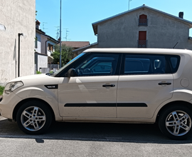 Kia Soul 2011 1.6 diesel